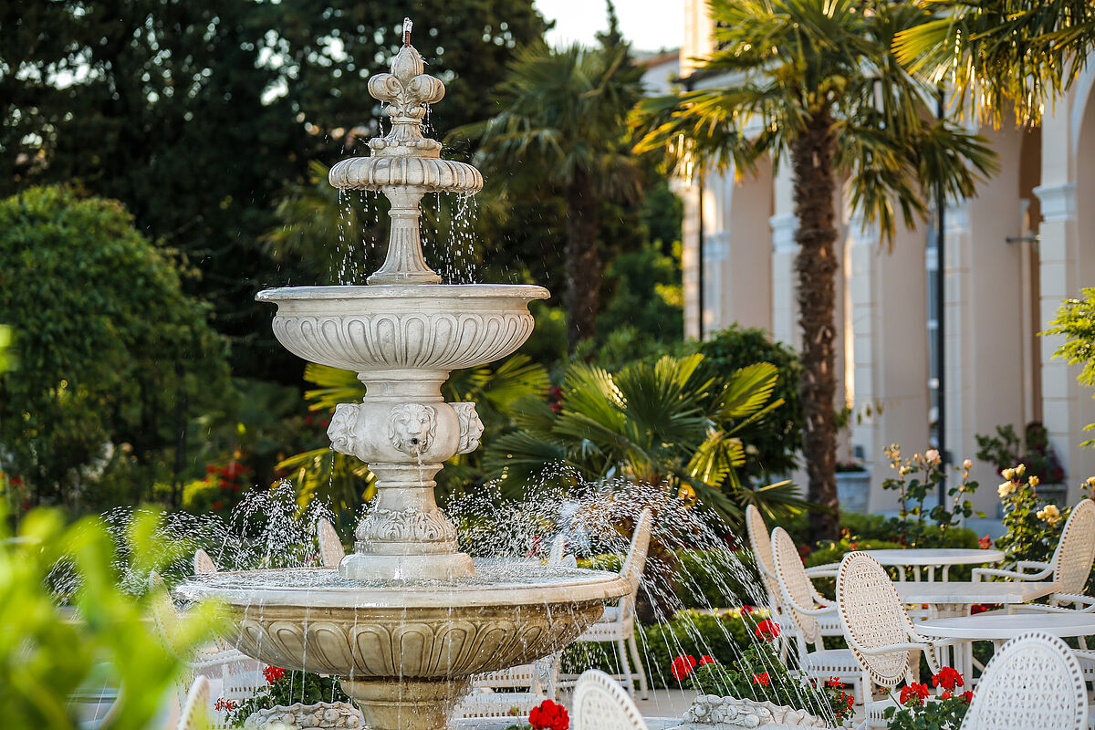 Kvarner Palace Ihr 4 Stern Hotel in Kroatien direkt am Meer